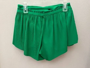 Nike Run Division Women's 3-in-1 Running Shorts In Lucky Green Large NEW - Picture 1 of 2