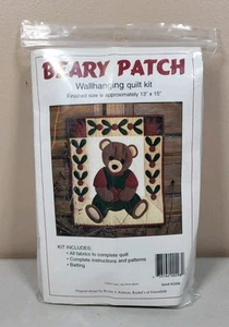 Bärchen Patch Wandbehang Quilt Kit 13” x 15” - Rachel's of Greenfield - Bild 1 von 2