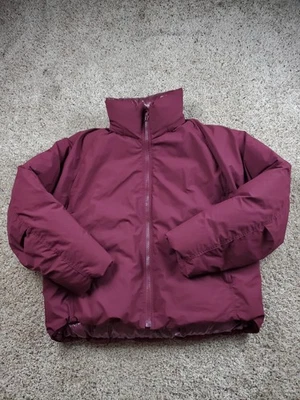 Chaqueta Parka Corta Acolchada Uniqlo U Para Mujer Mediana Borgoña Cuello Soporte Cremallera Completa Foto 1 de 4