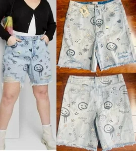 EASEL GRAFFITI DENIM JEAN SHORTS WOMENS SIZE L~NWT - Picture 1 of 8