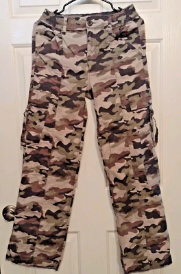 Pantalones para mujer SO Goods for Life tiro alto camuflaje carga pierna ancha S 1/2 cintura elástica Foto 1 de 4