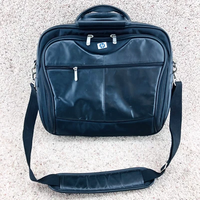HP Targus Deluxe 17" Leather Notebook Laptop Computer Case Bag Shoulder Strap - Image 1 of 4