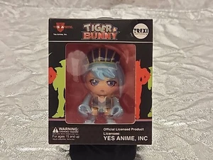 Mini Figura Blue Rose Tiger Bunny - Imagen 1 de 6