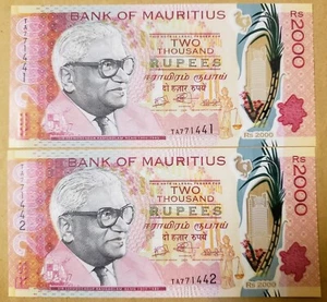 Rare 2024 2x Mauritius Rs 2000 rupees NEW UNC uncirculated Consecutive Numbers - Picture 1 of 1