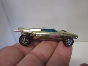 HOT WHEELS REDLINE INDY EAGLE * COLOR CROMO DORADO RARO * CASI COMO NUEVO Y BOTÓN - Imagen 1 de 7