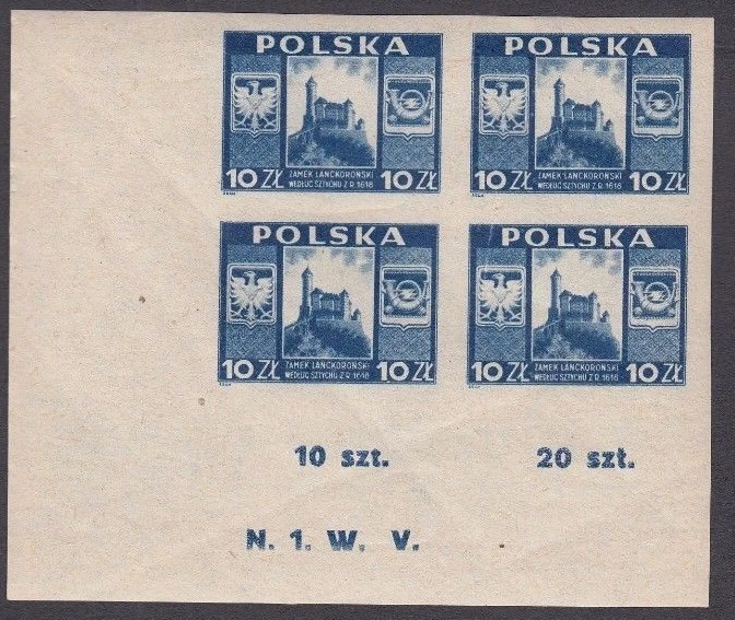 Stamps 1946 Poland 10zt blue Lanckrona Castle plate N1W5 bottom left block of 4 - Image 1 of 1