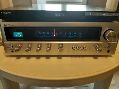 Sanyo DCX 2000L - Sintoamplificatore - Immagine 1 di 4