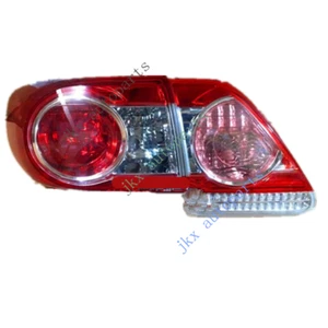 Luz trasera izquierda exterior e interior 4 puertas 2 piezas u para Toyota Corolla 2011-2013 OEM - Imagen 1 de 5