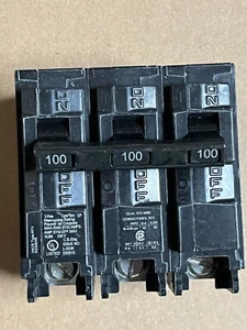 Q3100 SIEMENS 3 POLE 100AMP 240V NEW 100A - Picture 1 of 2