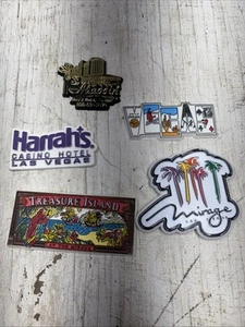 Lot Of 5 Vintage Vegas Refrigerator Magnets Travel Casino - Picture 1 of 2