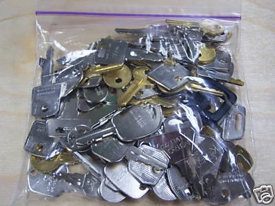 Heavy-Equipment-Tractor-Truck-Back Hoe-Fork lift--Machine-Keys-MHE-Lifts-Cranes - Image 1 of 3