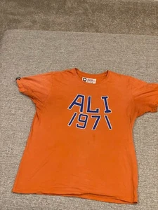 Roots of Fight - Men's Size Large - Great Condition - Mahammad Ali - Orange - Picture 1 of 9