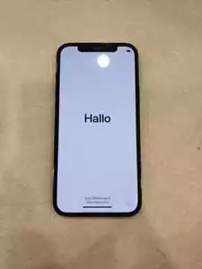 Apple Iphone 12 Pro 128gb Sim Locked Cracked Screen (Spectrum) SPB 324134 - Picture 1 of 10