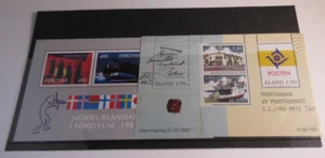 FINLAND & FAROE / ALAND & FOROYAR ISLANDS MINISHEETS & STAMP HOLDER - Picture 1 of 10