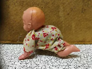 Vintage Clockwork Wind Up Crawling Baby, Made In Japan, Working Order - Picture 1 of 7