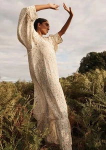 Beautiful NEW Evarae Mela 100% Silk Confetti Maxi Dress Size Small RRP £420 - Picture 1 of 10
