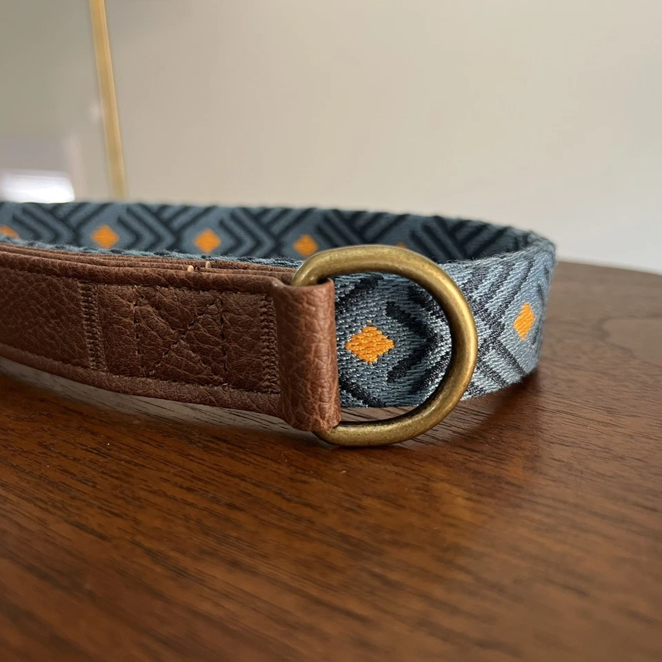 NUEVO CON ETIQUETAS Top Paw 4’ Corto Azul Naranja Boho Azteca Imitación Cuero Lino Unisex Correa para Perro Foto 1 de 3