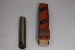 NOS K222-12 IDLER PIN WITH HOLE (590831) - Picture 1 of 3