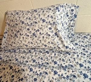 Martha Stewart Queen Flat Sheet & 1 Pillowcase Blue Gray Muted Floral 100%Cotton - Picture 1 of 19