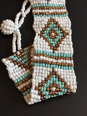 Pulsera de Cuentas Estilo Suroeste Color Blanco Turquesa y Bronce Foto 1 de 2