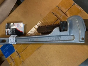 RIDGID  31095  Model 814  Aluminum Straight 14" Plumbing Pipe Wrench *READ DESCR - Picture 1 of 3