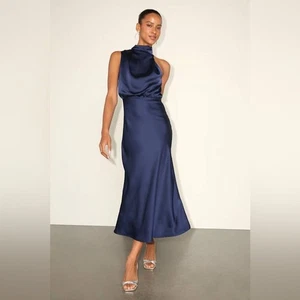 Abito midi Lulus distintivo charm raso piccolo blu navy asimmetrico formale nuovo con etichetta - Foto 1 di 12