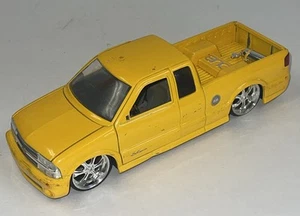 2002 Chevy S-10 Extreme, Removable Tonneau Cover Dub City Jada Toys 1:24 Lesen! - Bild 1 von 11