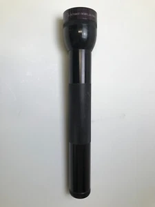 LUZ FLASH MAG-LITE MAGLITE 12 1/2 PULGADAS CELDA 3D de colección negra probada y funcionando - Imagen 1 de 2