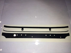 Front- und Frontscheibenaufkleber für Tamiya MB Actros 1:14 schwarz matt - Bild 1 von 4