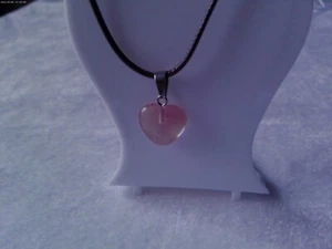 Heart pendant Necklace/pink - Picture 1 of 2