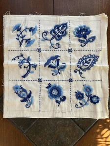 Vintage Crewel Embroidery Flower Linen Pillow Needs Stuffed/Sewn Classic Blue - Picture 1 of 11