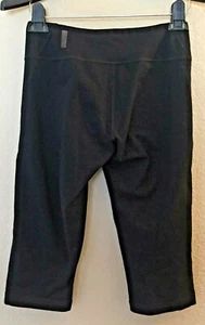 Zella Crop Leggings Black Compression XS 16" Inseam - Picture 1 of 4
