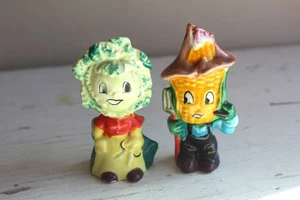 Ugagco Miyao Anthropomorphic Salt Pepper Shakers Cabbage Corn Farmers MCM Kitsch - Picture 1 of 7