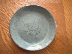 Mud &Maker Pottery Studio small green frog dish - Picture 1 of 3