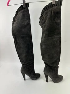 Colin Stuart Ruffle Over The Knee Suede Size 5B Victoria's Secret Gray Boots - Picture 1 of 12