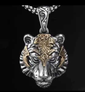 3D-Tigerkopf Tiger Anhänger mit Halskette/Amulett als Geschenkidee Neu OVP - Bild 1 von 3