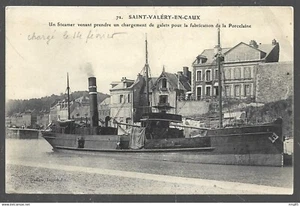 CPA -- SAINT VALERY EN CAUX STEAMER PRENANT UN CHARGEMENT DE GALETS . 824.K* - Picture 1 of 1
