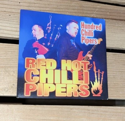 Hundred Chilli Pipers by The Red Hot Chilli Pipers (CD, 2014) Foto 1 de 3