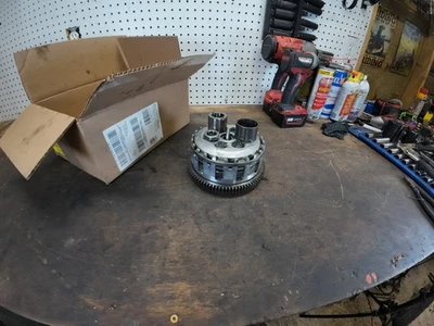 2007 Yamaha YZF R6S, Clutch assembly, motor and engine clutch - Image 1 of 4