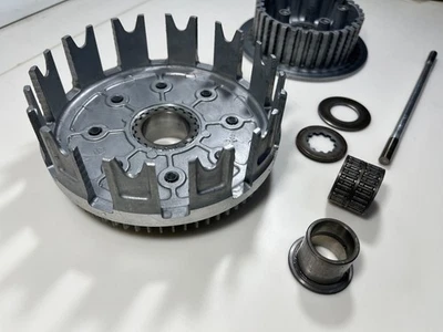 2009 Kawasaki KX250F OEM Clutch Basket Inner Hub Push Rod 13095-0107 - Image 1 of 3