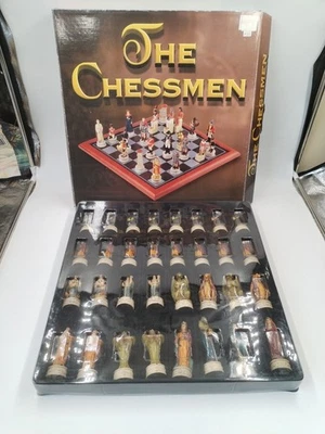 Grand Jeu d'Échecs Merlin The Chessmen Dragons Chevalier jeux échec Paint a la m - Photo 1/4