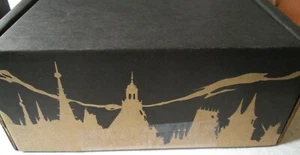 NEW / UNOPENED: War of the Spark Mythic Edition (Age 13+) MTG WotC WotS - Picture 1 of 3