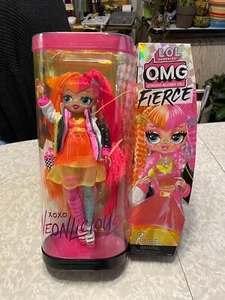 L.O.L. Surprise! O.M.G. Outrageous Millennial Girls FIERCE NEW SEALED BOX - Picture 1 of 11