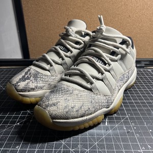 retro 11s snakeskin