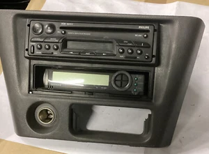 Radioblende + Radio Gebraucht Mitsubishi Colt MR189237 - Bild 1 von 3