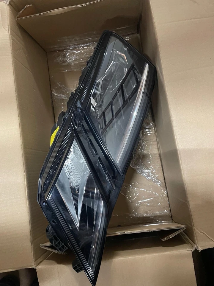 LED Scheinwerfer Rechts Original Skoda Octavia (5E)  5E1 941 015 D Frontschein - Bild 1 von 4