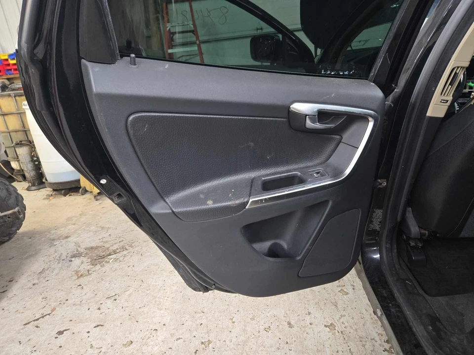 Rear Door Trim Panel VOLVO 60 SERIES Left 10 11 12 Foto 1 de 1