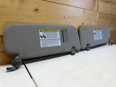 Juego de par de parasoles laterales izquierdo y derecho grises para Kia Sedona 2015-2020 tela OEM Foto 1 de 4