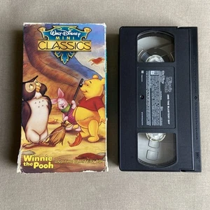 Winnie the Pooh & the Blustery Day (VHS 1968) Animated Music Short Film AA Milne - Picture 1 of 11