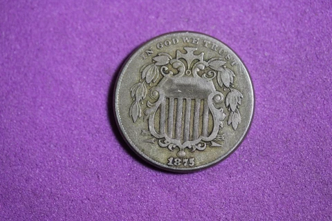 Estate Find 1875 - Shield Nickel!! #K17360 Cover